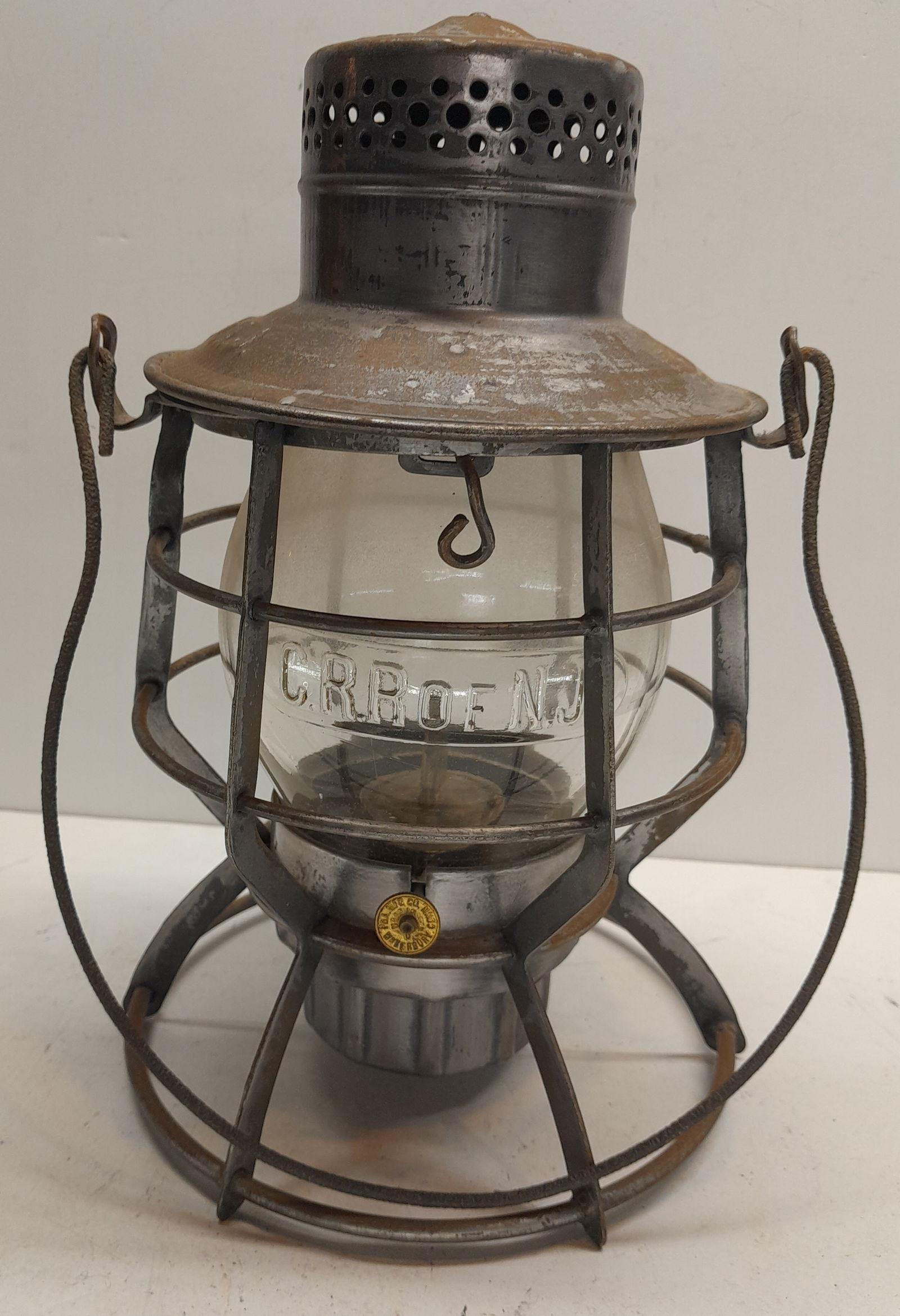 CRRof NJ Dressel Lantern Clear Cast CRRof NJ Globe (1 of 4)