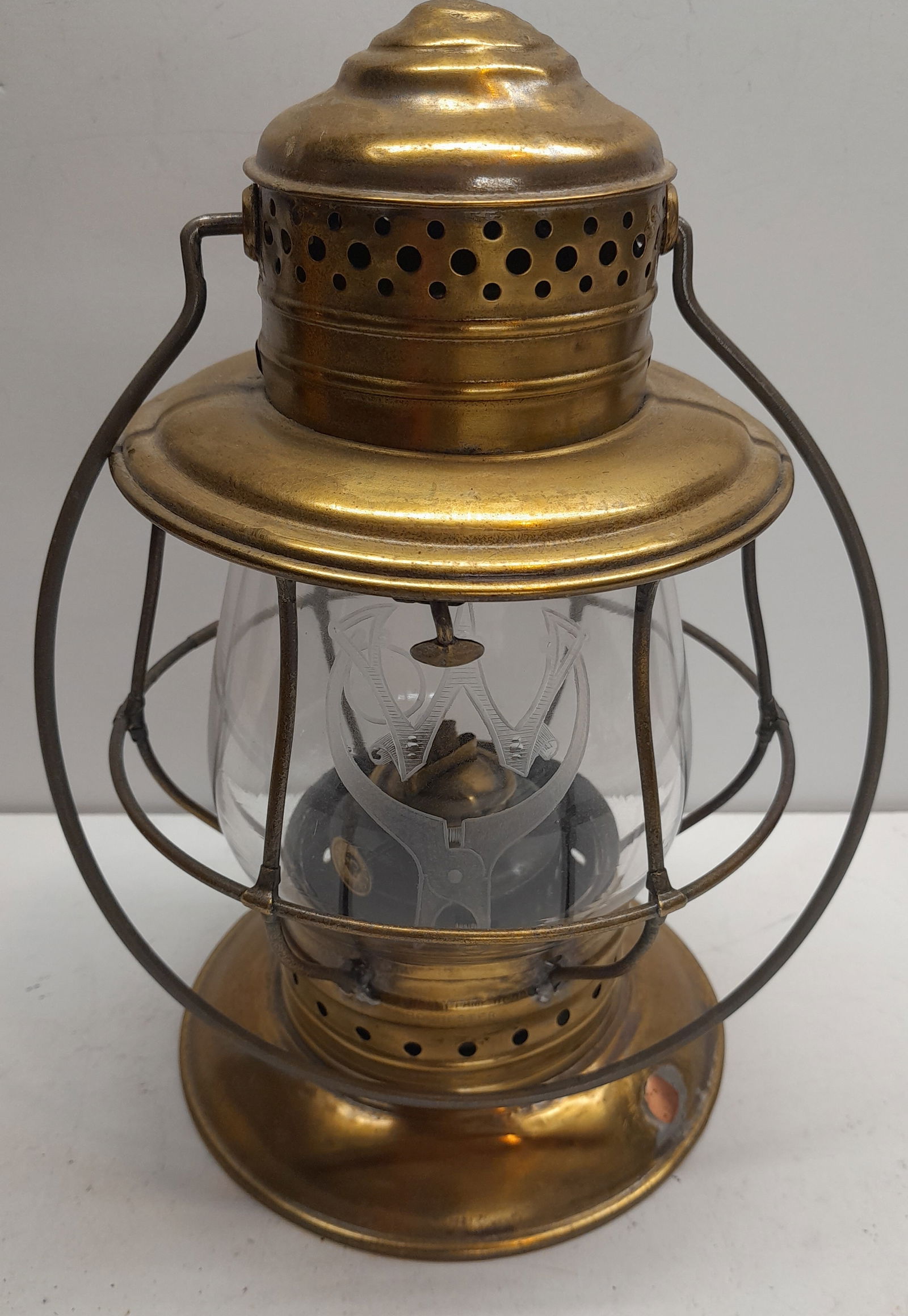 Brass Kelly Presentation "W" & Ticket Punch Globe (1 of 8)