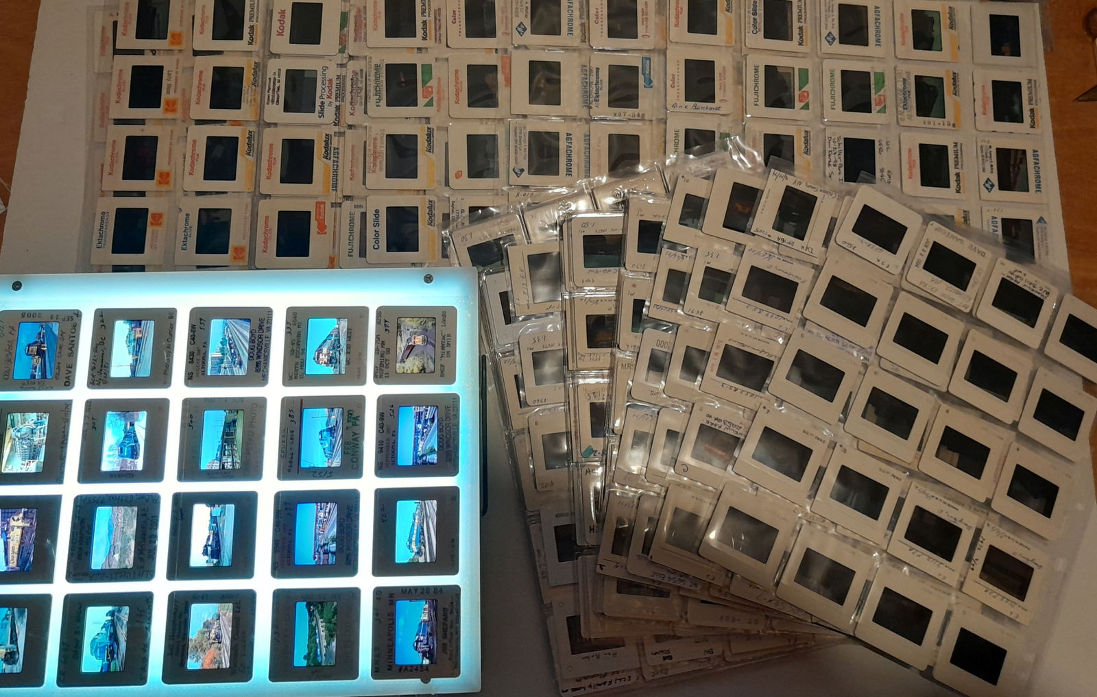 500 Photo Slides - Diesel Locomotives Mainline (1 of 3)