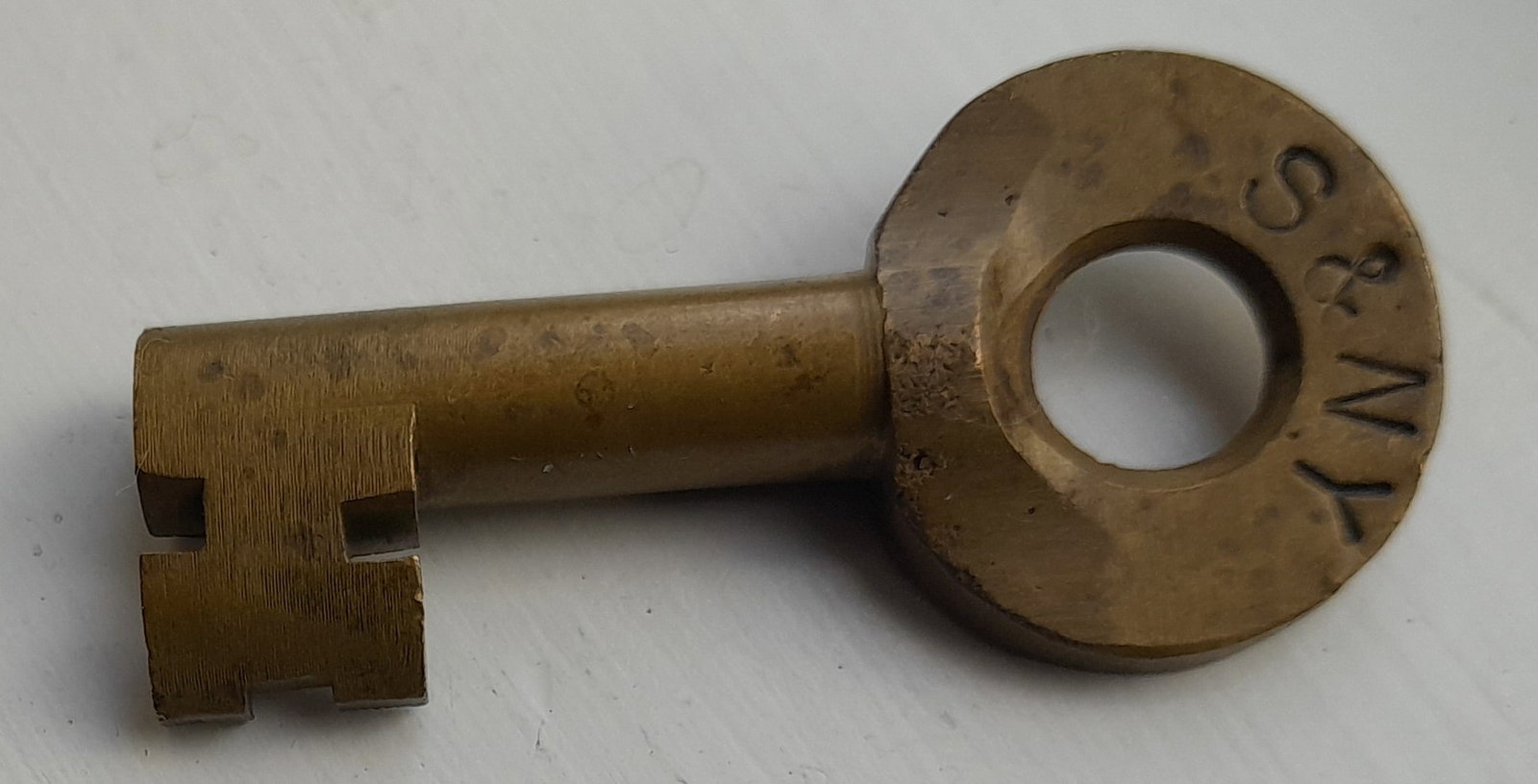 Susquehanna & New York Bohannan Switch Key (1 of 2)