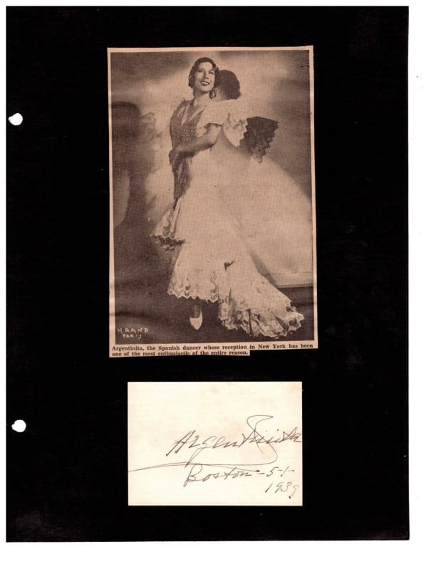 Autograph Argentinita: Autograph Argentinita. signed card. Dated Boston 5-1-1939. Famous Spanish dancer.