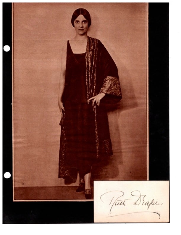 Autograph Ruth Draper (1 of 1)