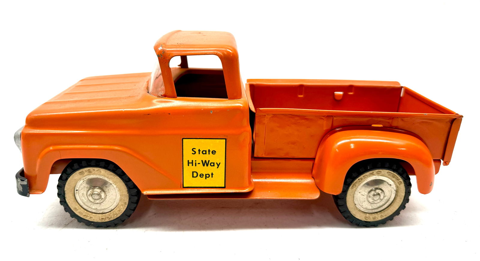Tonka State Hi-Way Dept. Pickup Truck (1 of 6)