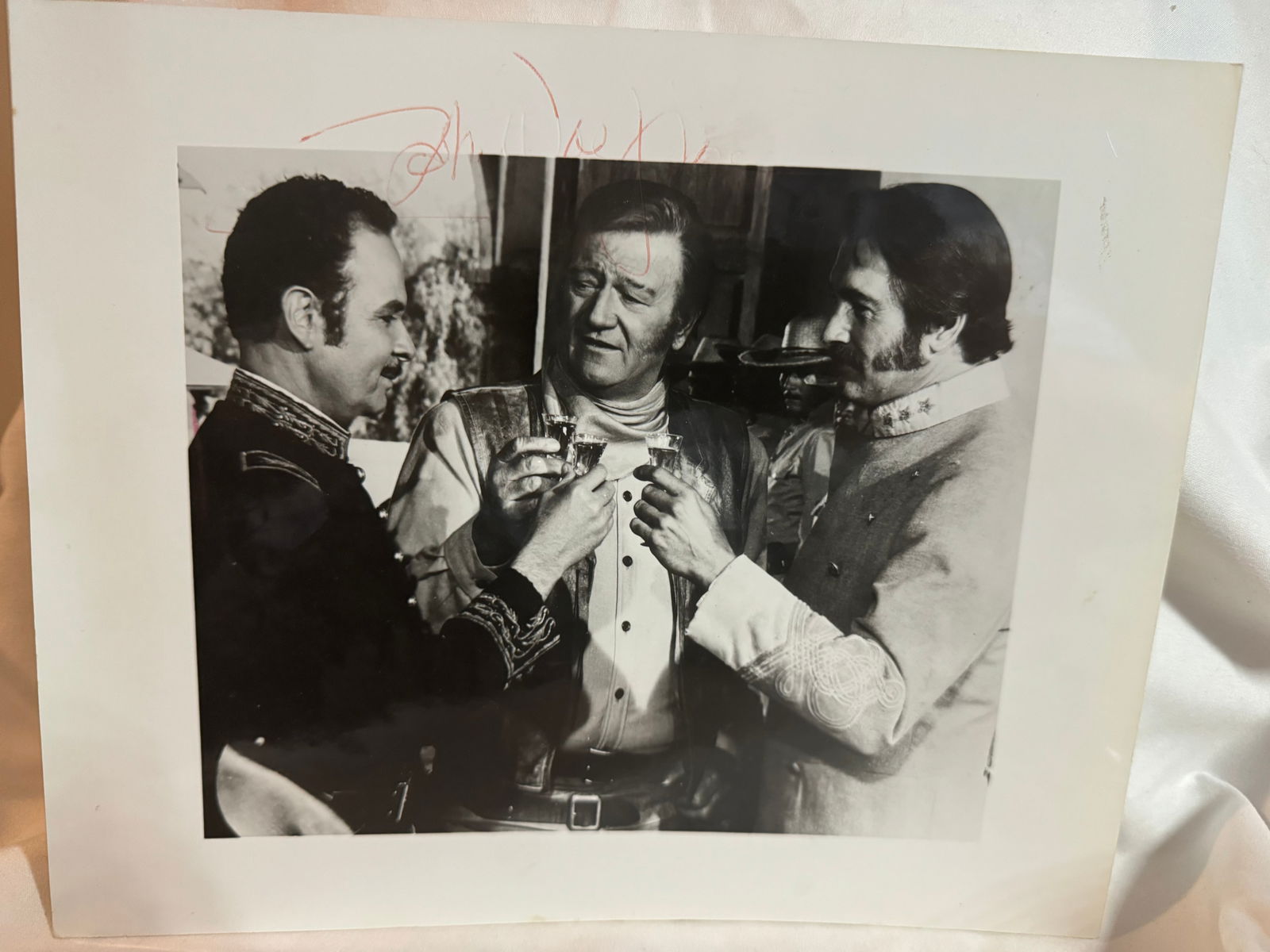 Autograph unidentified Mexican actor (1 of 2)