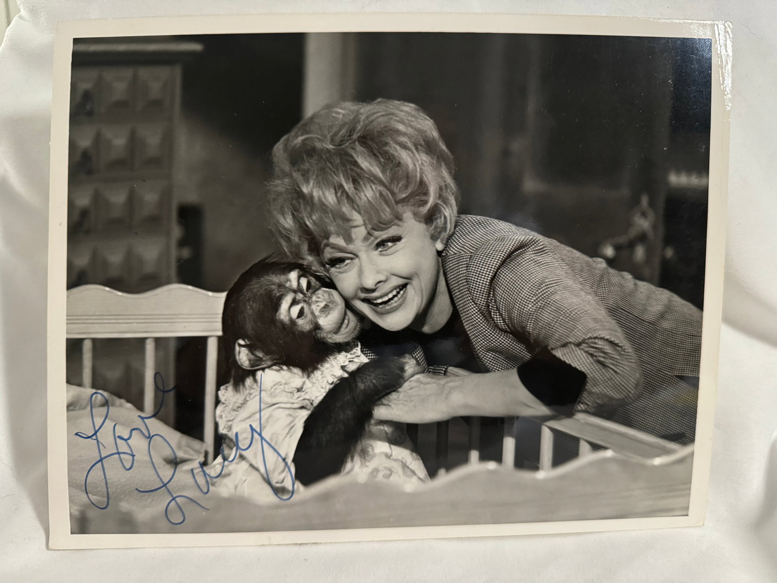 Autograph Lucille Ball actress (1 of 2)