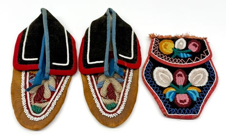 Native American Iroquois Beaded Moccasins and Pouch