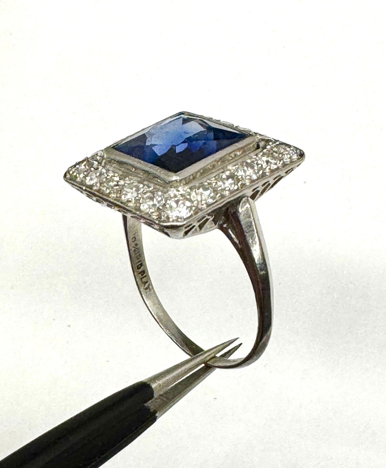 Sapphire & Diamond Ring (1 of 8)