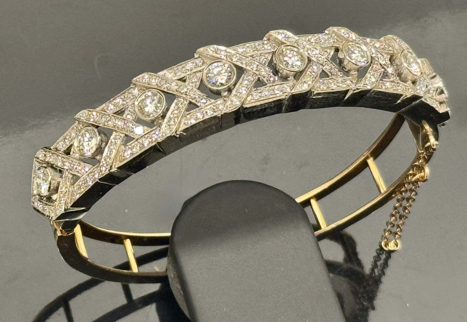 Ladies 14k Diamond Bangle Bracelet (1 of 9)