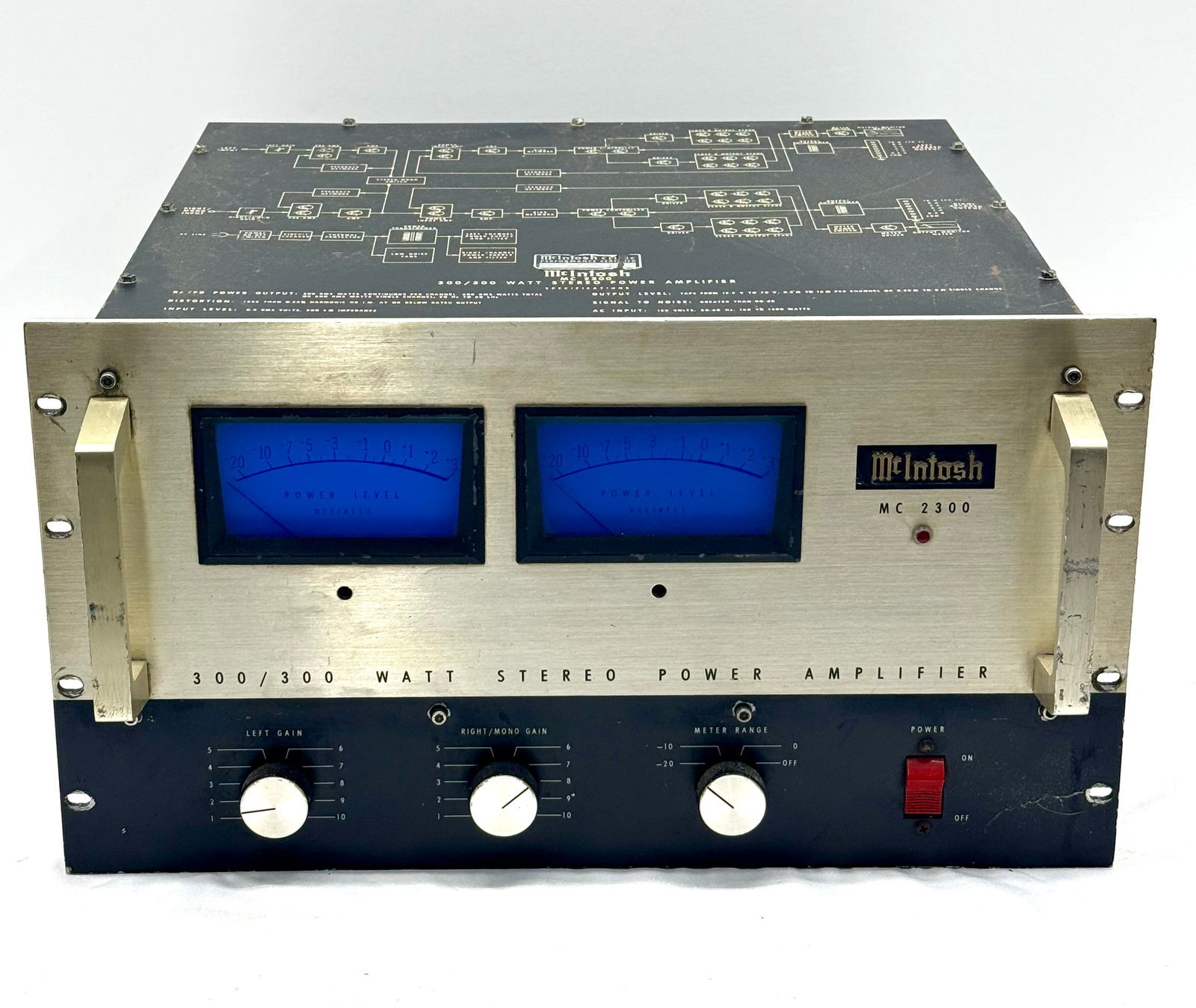 McIntosh MC 2300 Stereo Power Amplifier (1 of 7)