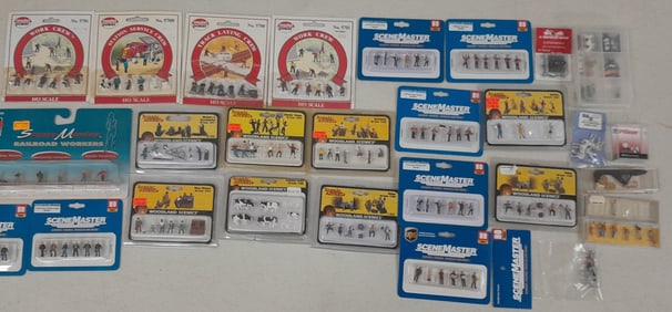 HO Scale Packaged Figures (25+-)