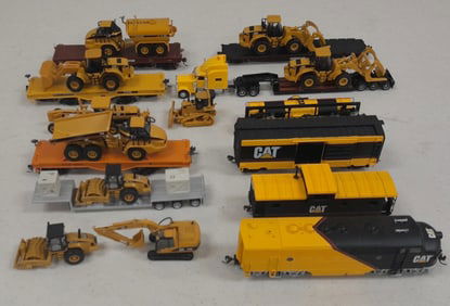 HO Scale Norscot Cat Train pieces + other Cat Diecast