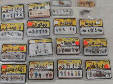 HO Scale Packaged Figures (18+-)