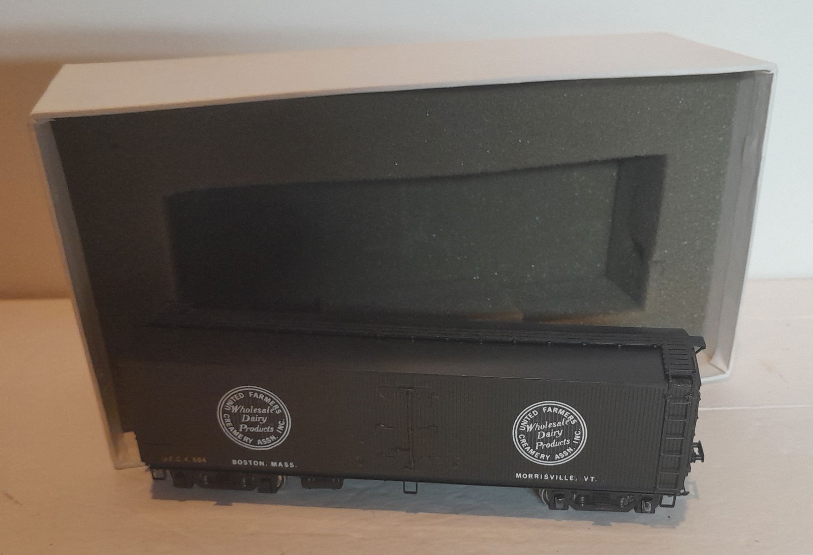 HO Brass - PSC Milk Car "United Farmers" f/p (1 of 4)