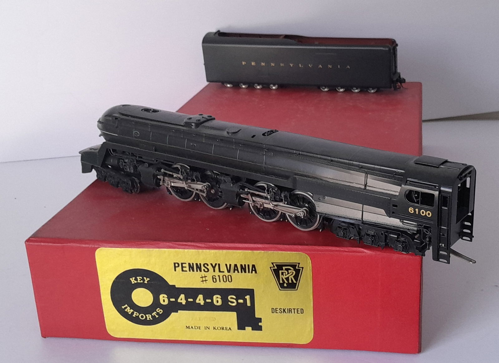 HO Brass - Key Pennsylvania S1 Streamlined Locomotive f/p (1 of 11)
