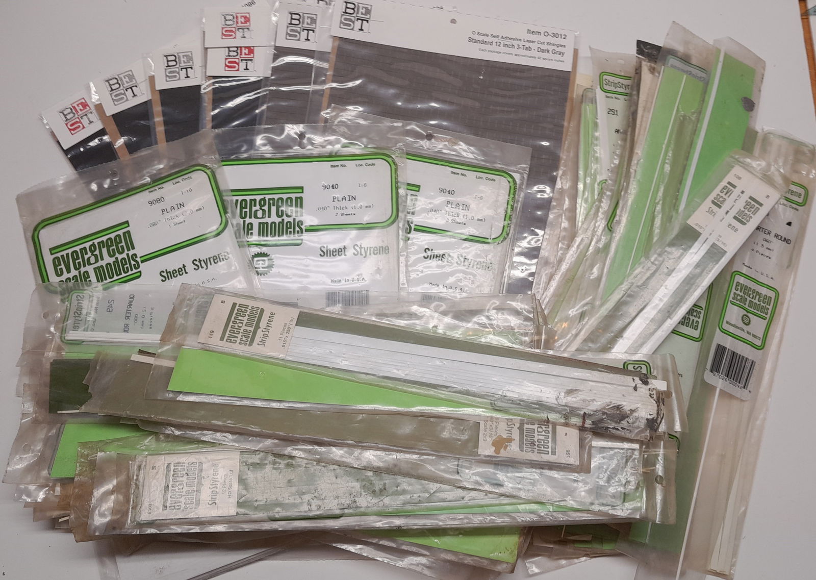 O scale - BEST Roofing & Evergreen Styrene (1 of 3)