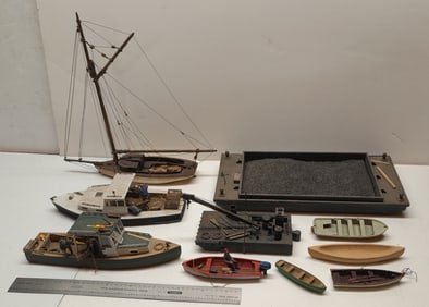 O Scale Work Boats & Barges (10)