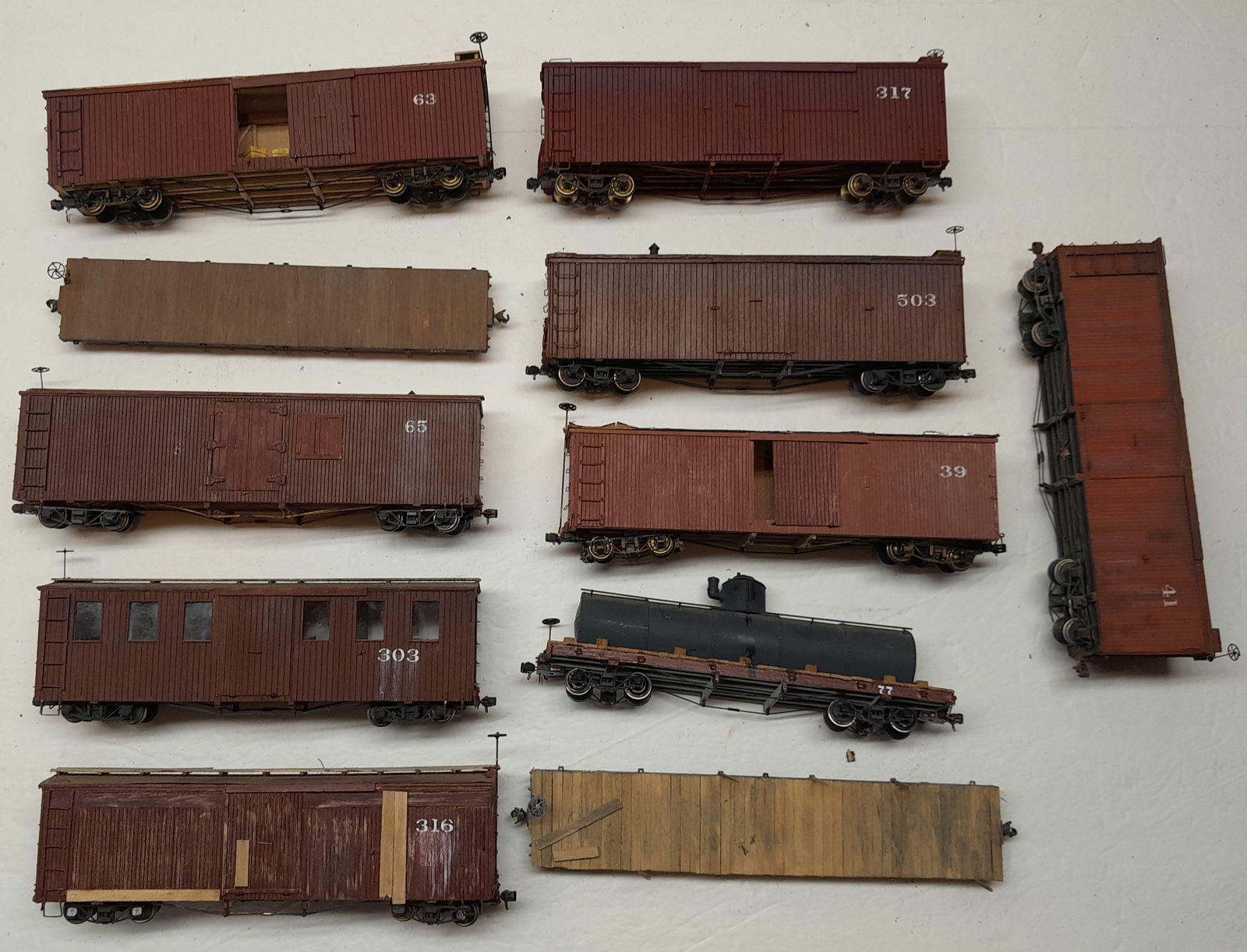 On2 Wiscasset Waterville & Farmington Freight Cars (11) (1 of 2)