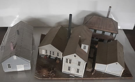 O Scale Structures from a Narrow Gauge Layout (5)