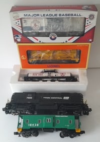 Lionel PC RS-11 Locomotive + Kodak & Boston Red Sox cars