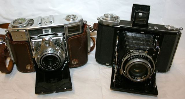Zeiss Cameras (2): Lot of 2 Zeiss Cameras (Contessa, Ikonta B)