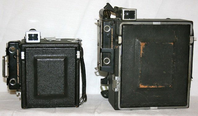 Cameras (2): Lot of 2 Cameras (Graflex - Crown Graphic, w/ accs, Graflex Speed Graphic,, 2 1/4 x 3 1/4)