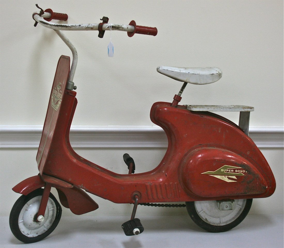 Super Sonda toy Pedal Scooter: Super Sonda toy Chain Driven pedal scooter Garton Toy Co. 29"hx36"l