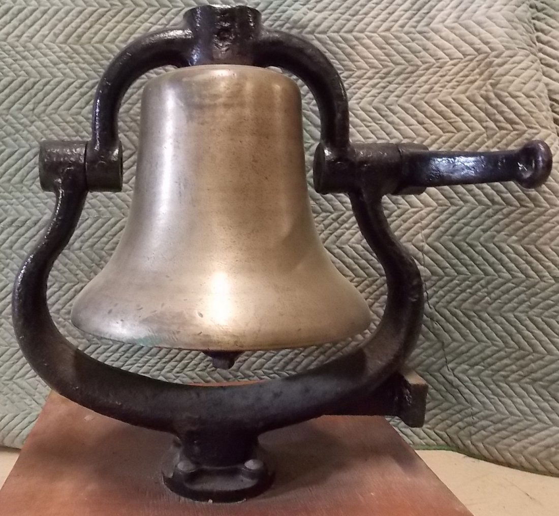 * Pennsylvania Railroad Brass Bell Apr 11, 2015