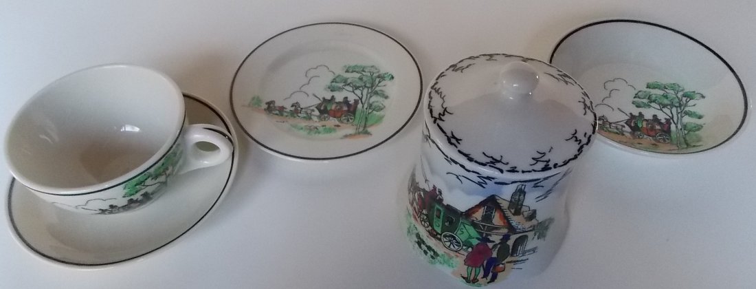 Norfolk & Western Railway – Coach and Four China: The Hotel Roanoke was operated by the Norfolk & Western Railway. This “Coach and Four” china pattern was used at the Hotel Roanoke. This group includes pieces made by Syracuse China. The sugar bow