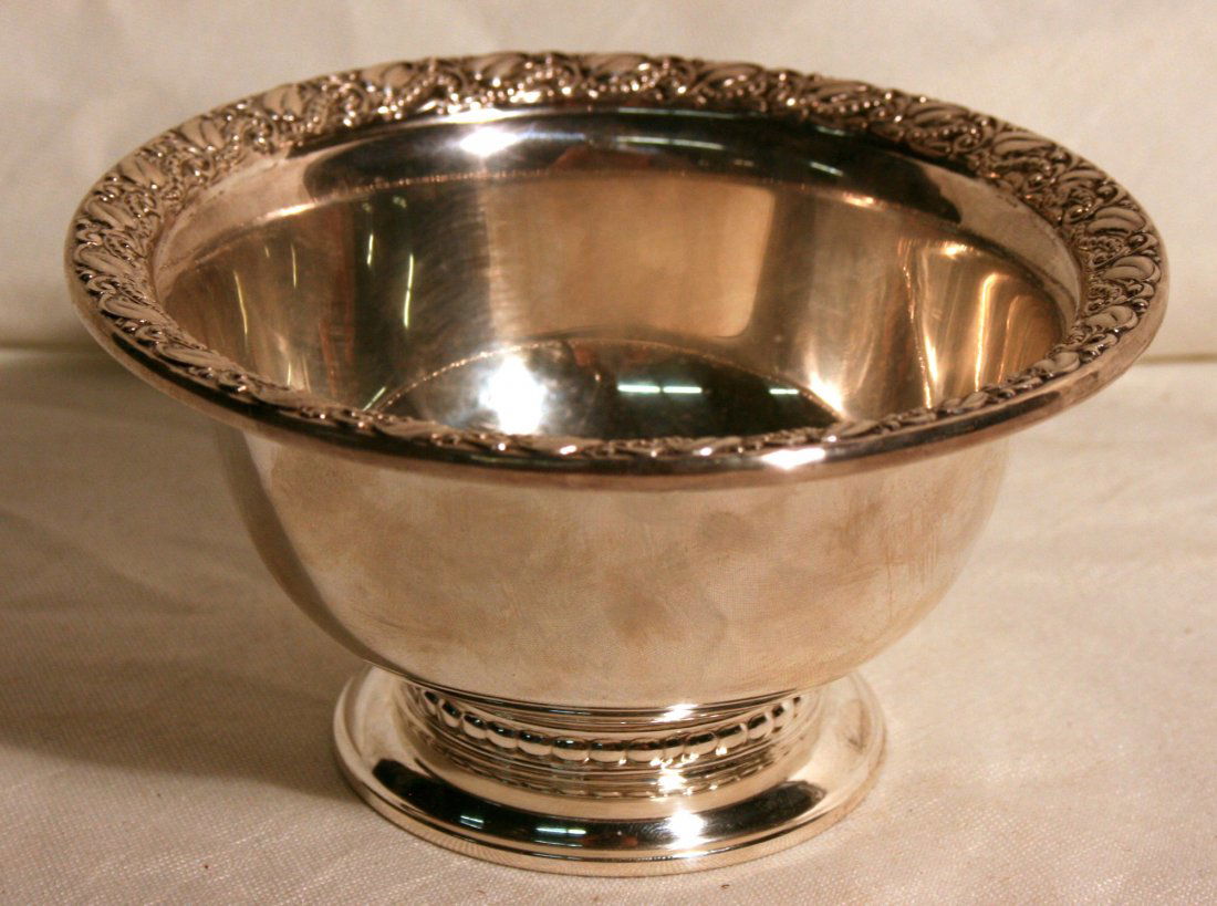 Sterling Compote: Sterling compote, apx 5"d, 2.5"h, apx 2.9 troy oz