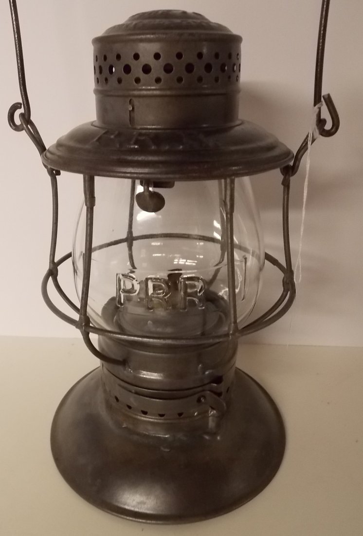Pennsylvania Railroad Lantern A&W Bellbottom (1 of 9)