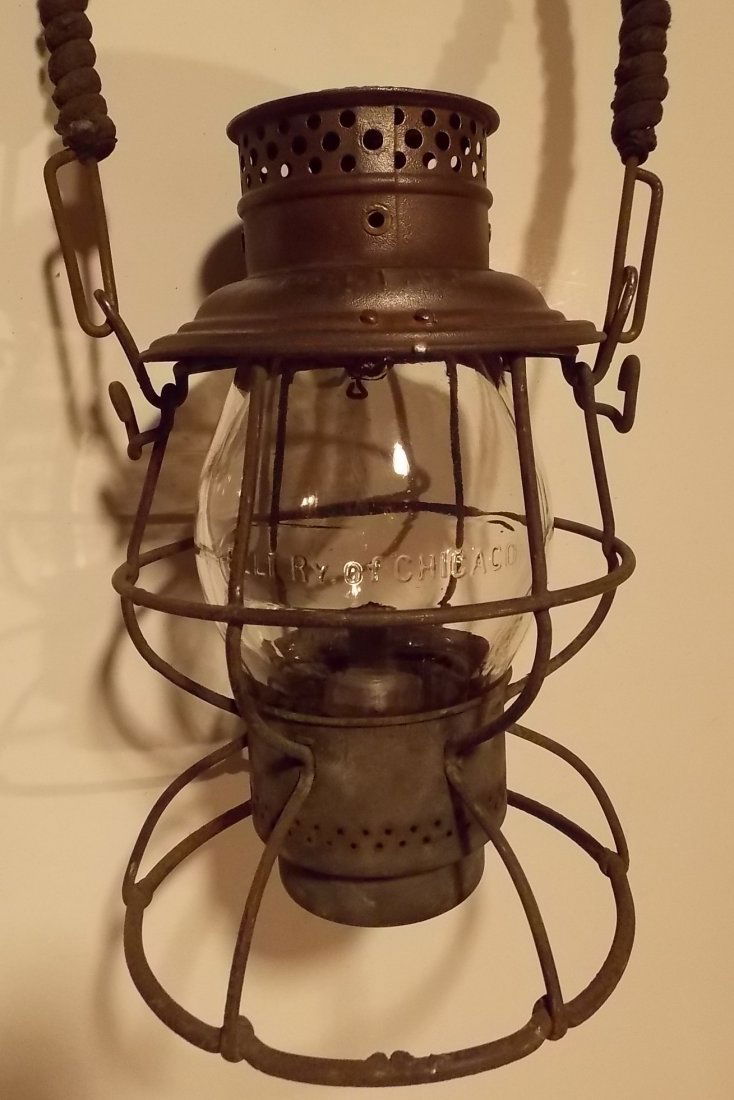 Belt Railway of Chicago Cast Lantern Globe (1 of 7)