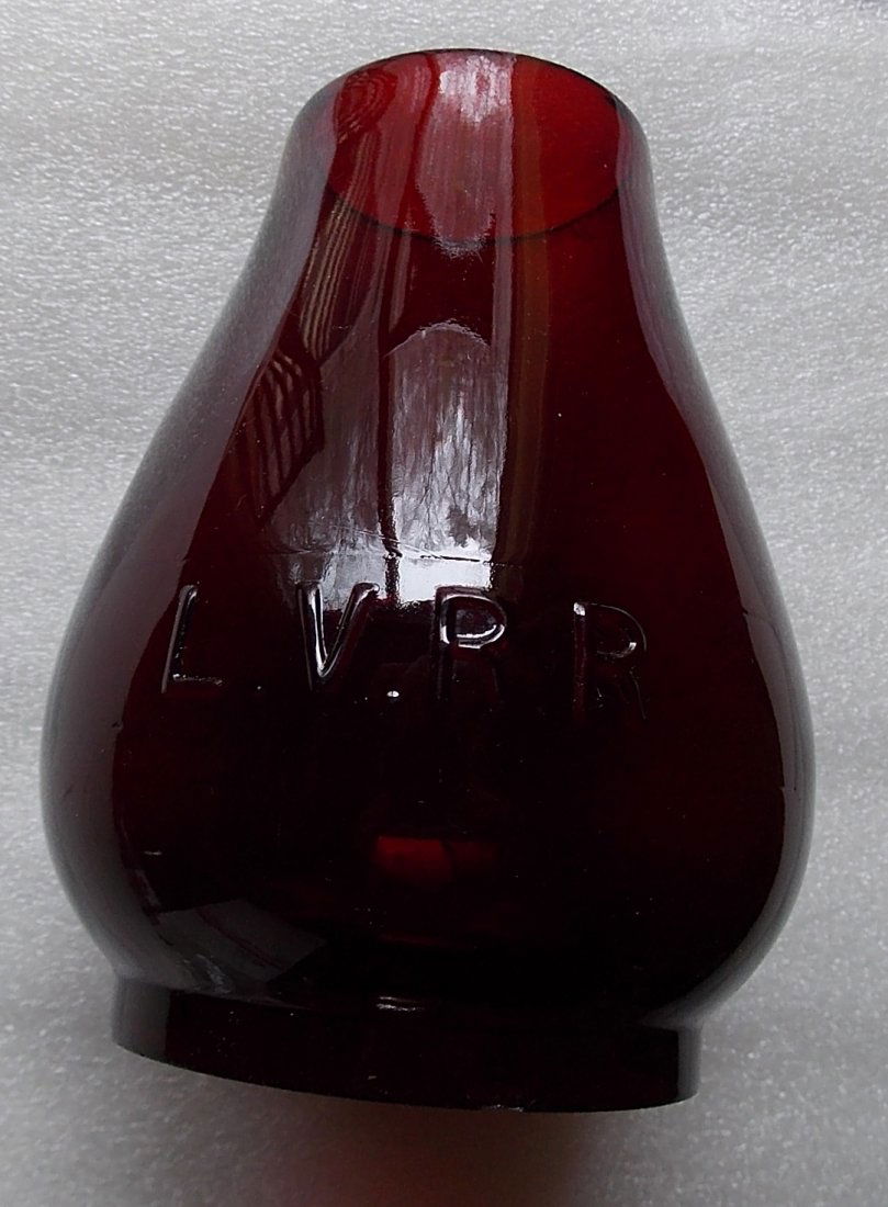 Lehigh Valley Railroad Red Cast EB Lantern Globe (1 of 3)
