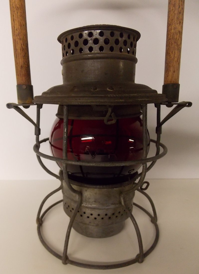 Lehigh Valley Railroad Lantern Red Cast Globe (1 of 6)