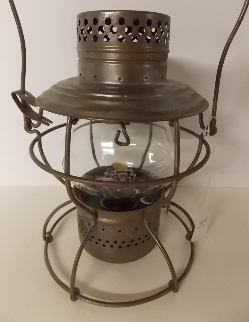 Pennsylvania Railroad Lantern Handlan Clear Etch (1 of 7)