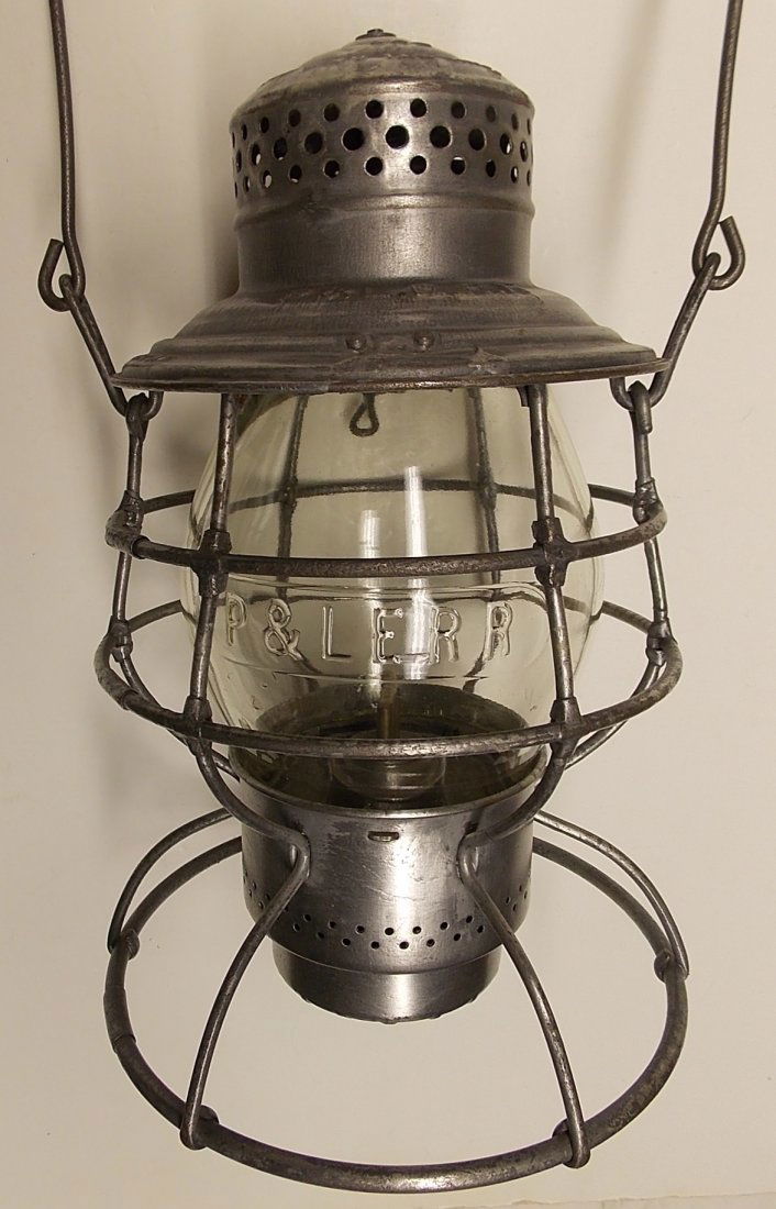 Pittsburg & Lake Erie Railroad Lantern CC Globe (1 of 6)
