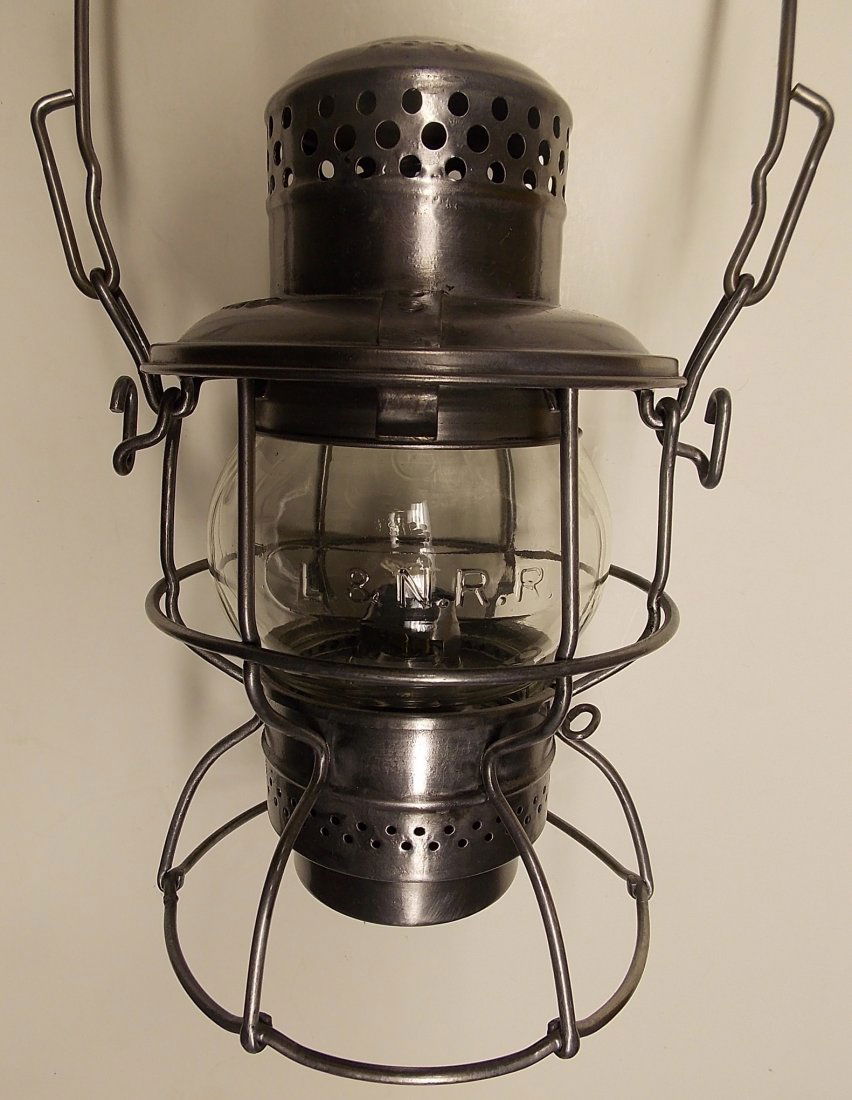 Louisville & Nashville Railroad Lantern Cast (1 of 7)