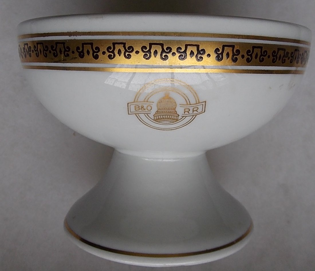 Baltimore & Ohio Railroad "Capitol" Footed Cup (1 of 3)