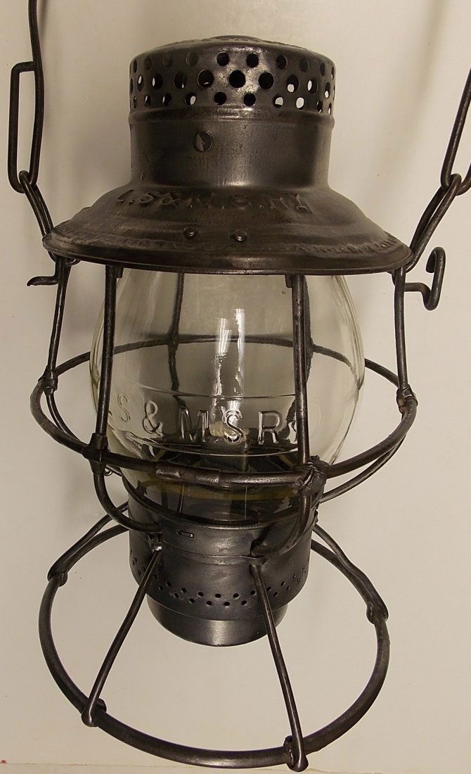 Lake Shore & Michigan Southern Railway Lantern (1 of 6)