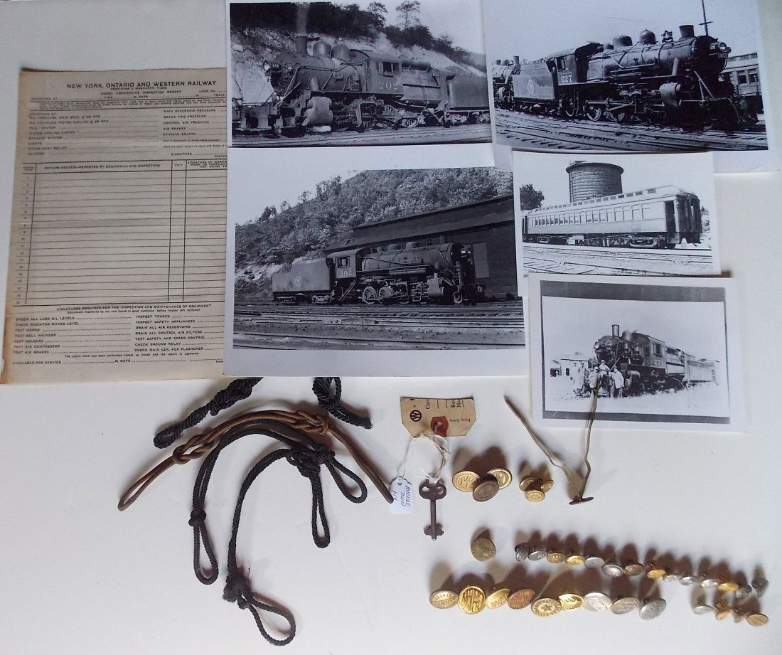 NY Ontario & Western Items + Buttons (1 of 3)