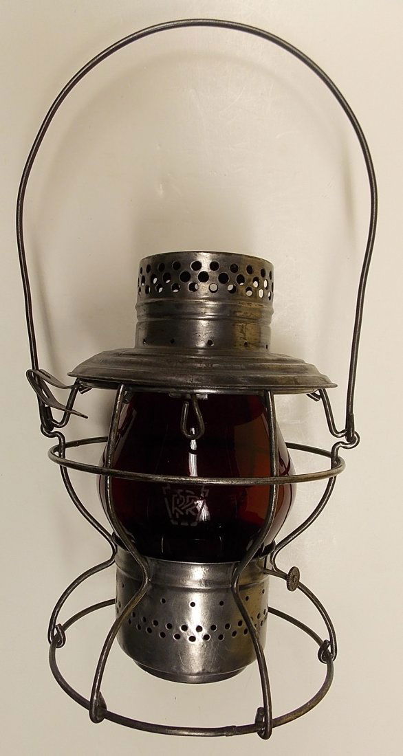 Pennsylvania Railroad Lantern Red Keystone Globe (1 of 7)