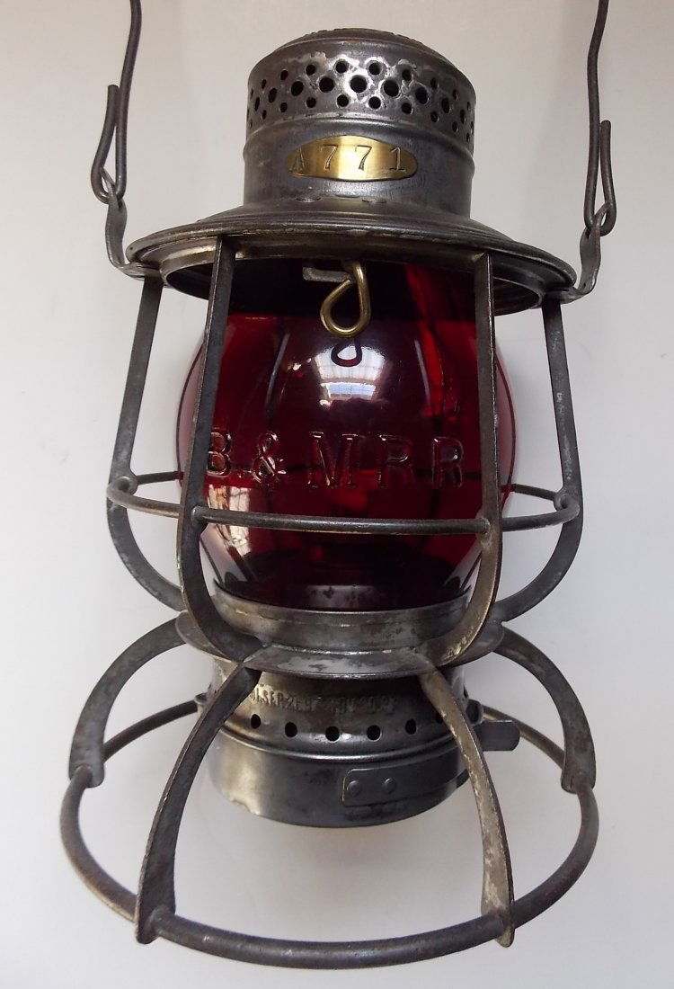 Boston & Maine Railroad Lantern Red Cast Globe (1 of 7)
