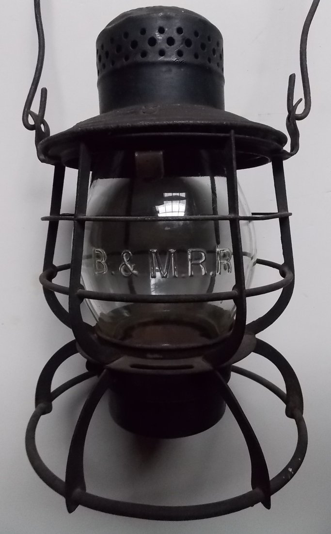 Boston & Maine Armspear Lantern needs burner (1 of 5)