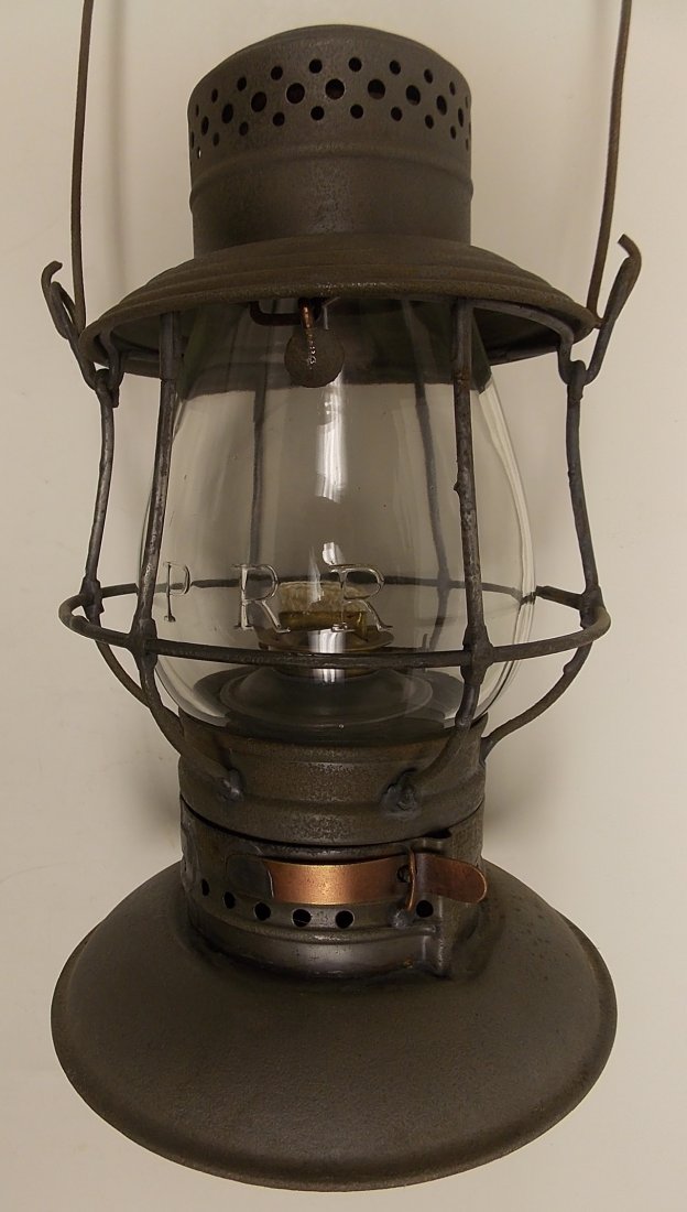 Pennsylvania Railroad Lantern A&W Bellbottom (1 of 9)