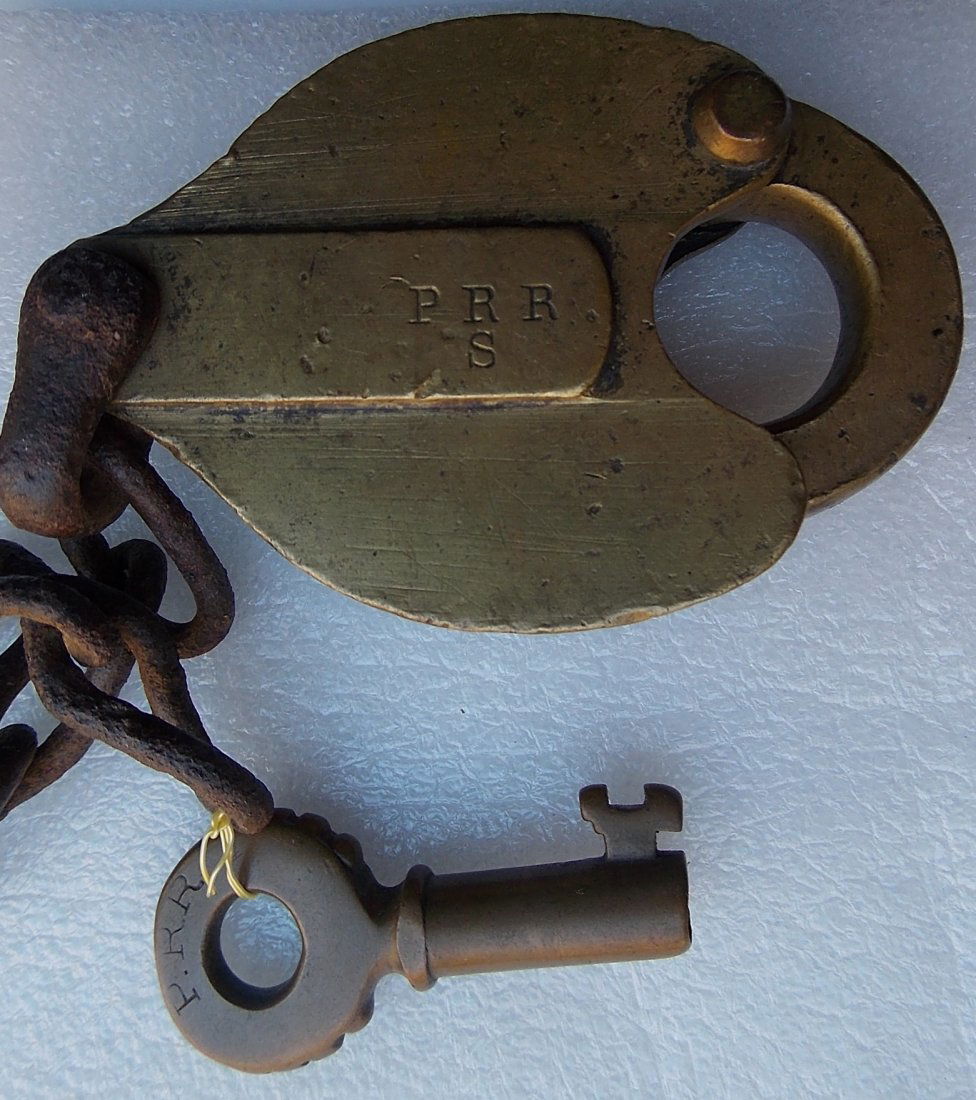 Pennsyalvania Railroad Brass Lock JL Howard (1 of 4)