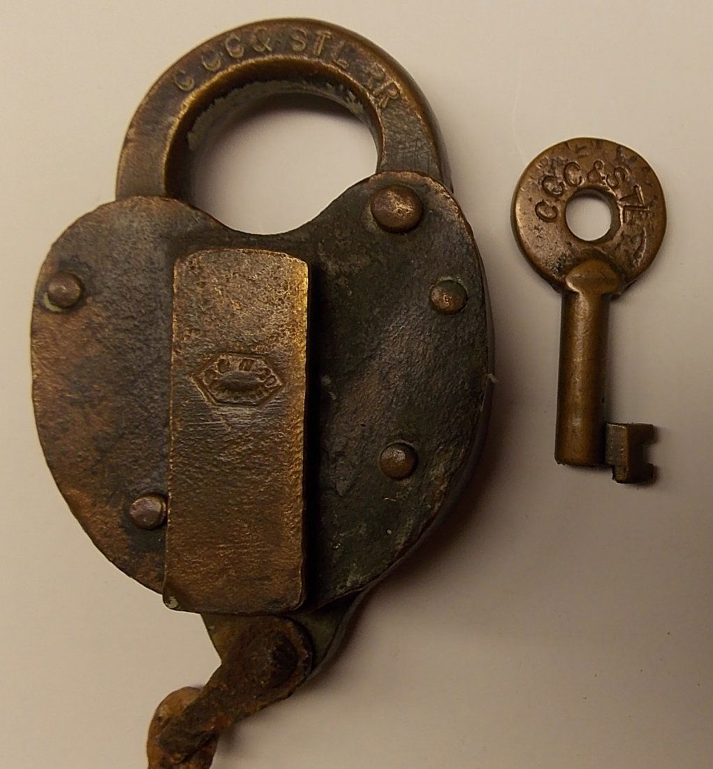 Big Four Car Lock and Key CCC&StL (1 of 3)
