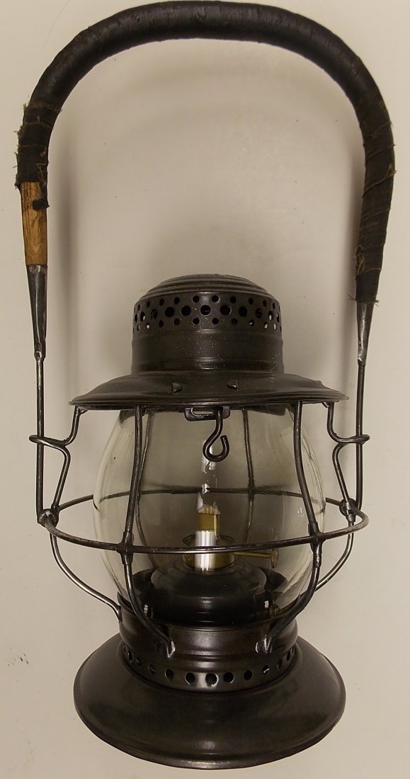 T. L. Moore Bellbottom Railroad Lantern (1 of 4)