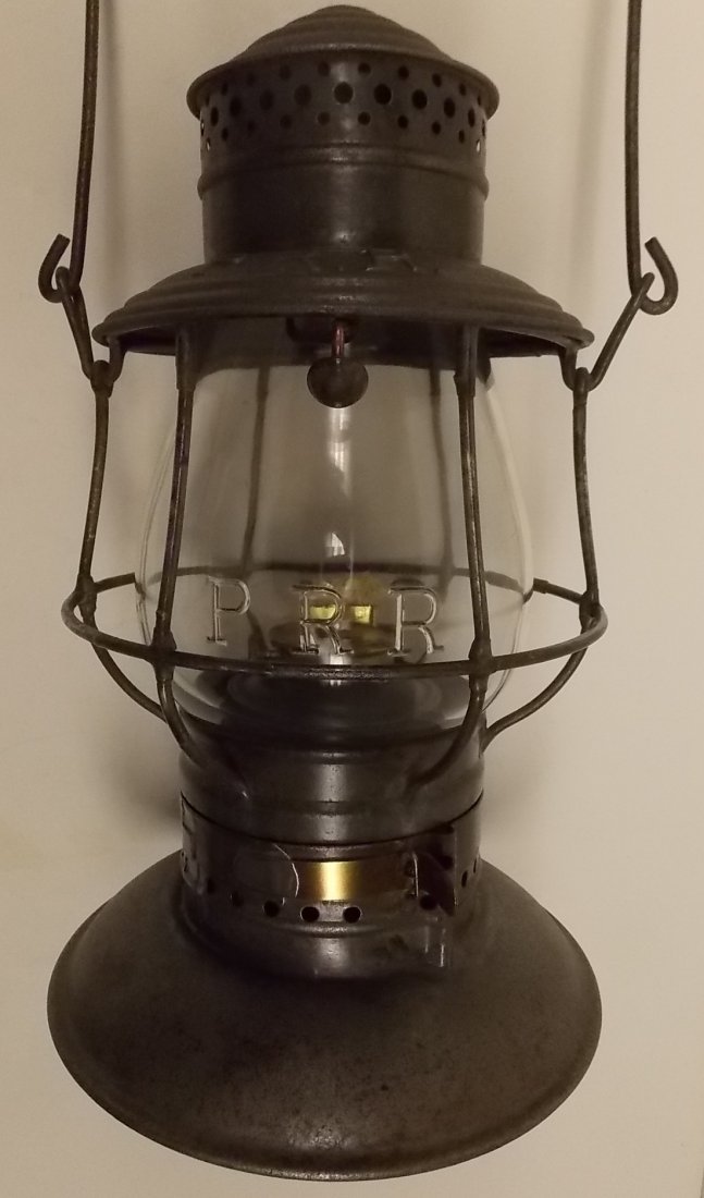 Pennsylvania Railroad Lantern A&W Bellbottom (1 of 9)