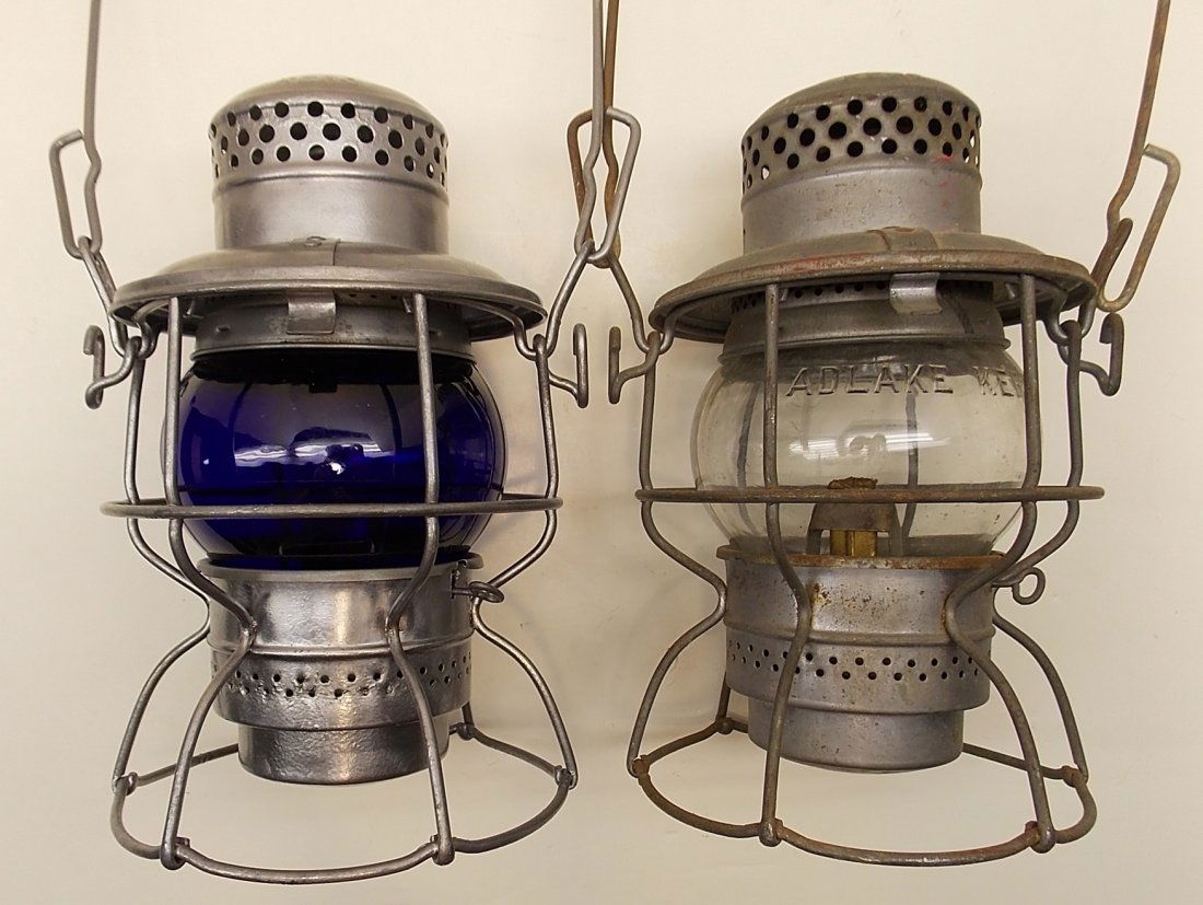 2 Penn Central Lanterns Blue, Clear (1 of 4)