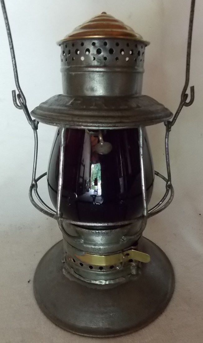 Pennsylvania Railroad A&W BTBB Lantern MacB Red Cast (1 of 9)