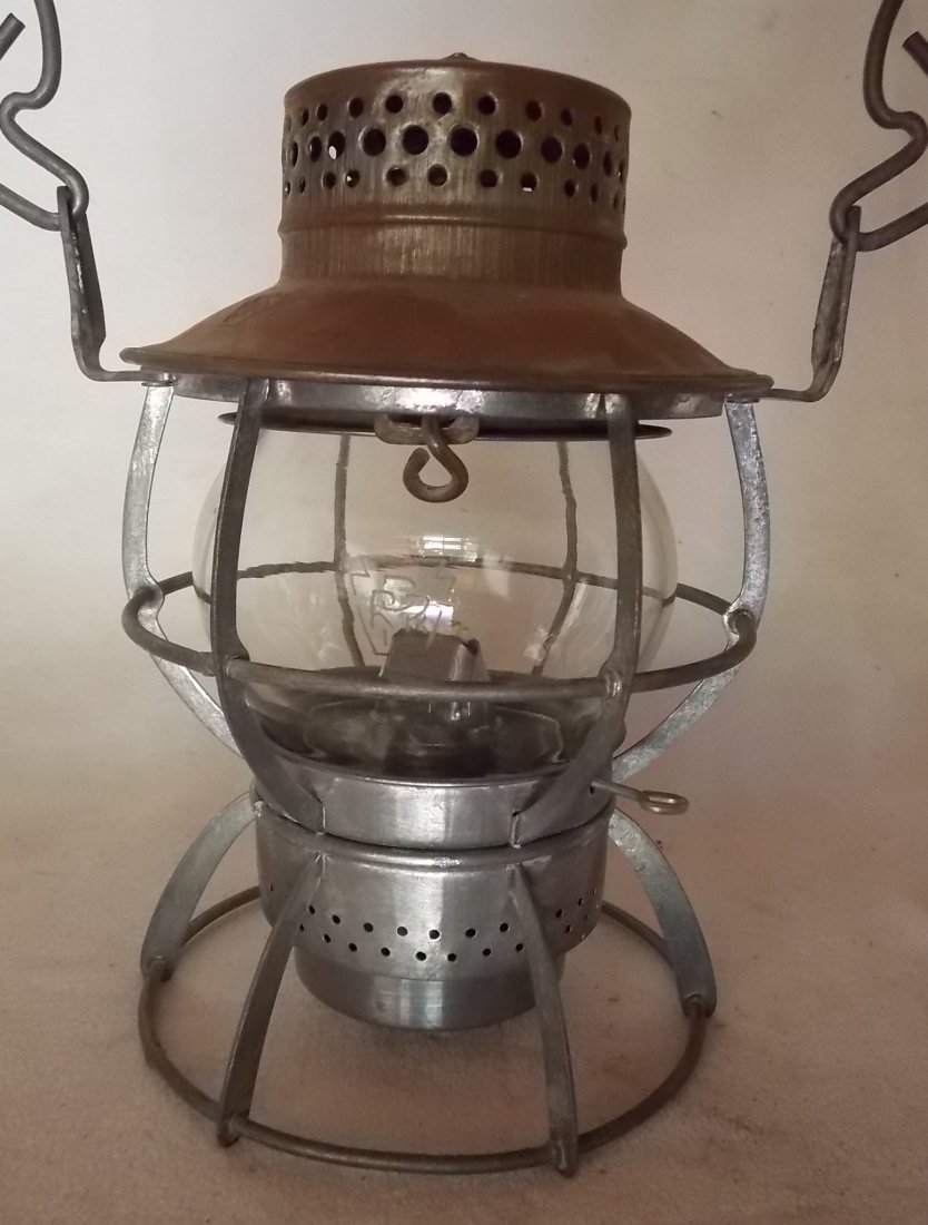 Pennsylvania Railroad Lantern Dressel (1 of 5)